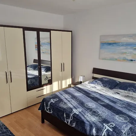 Sobin Apartament *